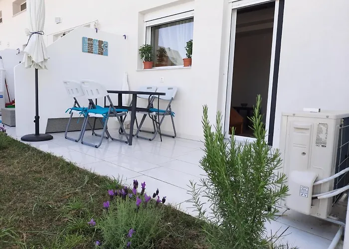 Girni Gold Apartments,petkovic Appartement Olympiakí Aktí