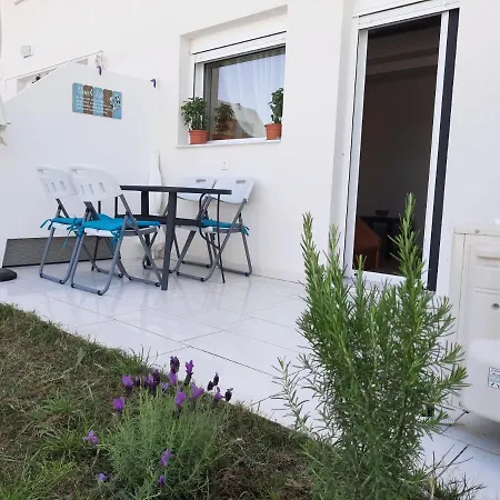 Girni Gold Apartments,petkovic Apartmán Olympiakí Aktí